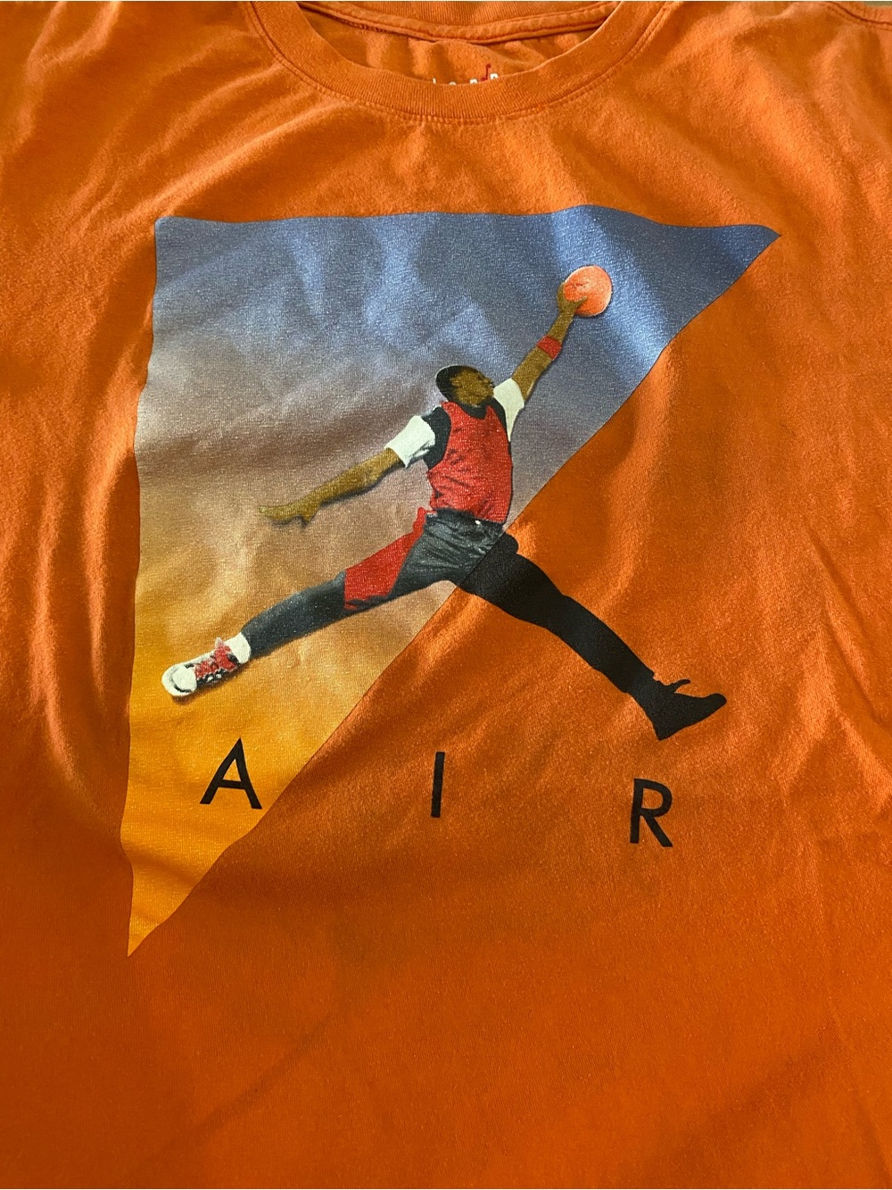 Air Jordan Jumpman t-shirt Graphic Orange Men’s Size Large
